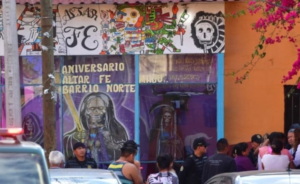 Matan a presunto narcomenudista frente a altar de la Santa Muerte en Barrio Norte