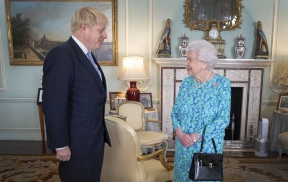 Boris Johnson y los otros 13 primeros ministros que han trabajado con la reina Isabel II 
