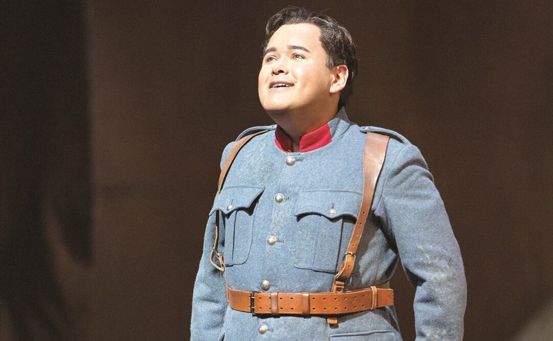 Javier Camarena personifica a Tonio en La hija del regimiento. Foto: CORTESÍA MARTY SOHL. MET