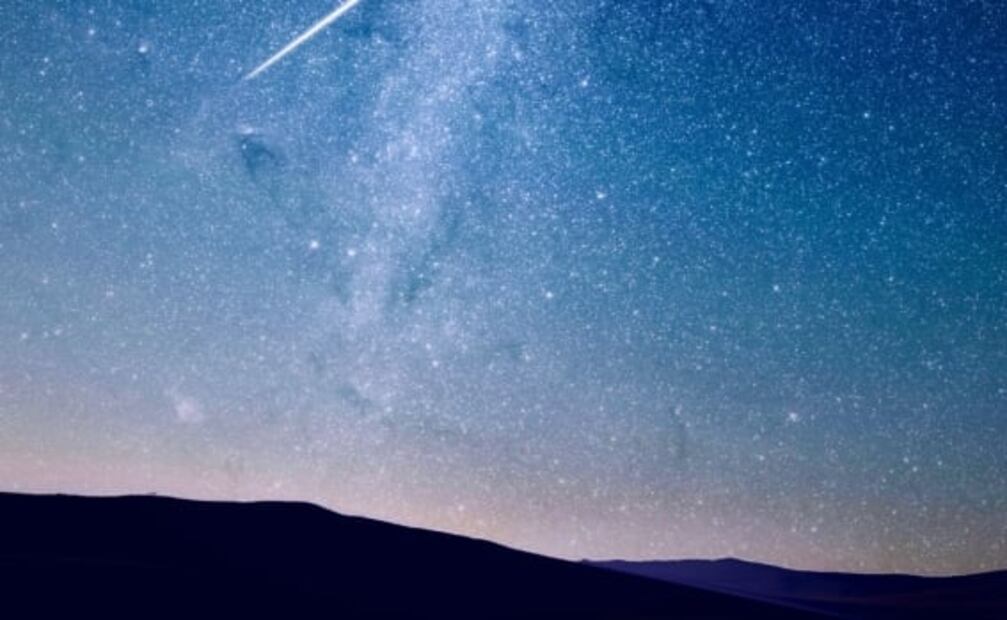En otoño, disfruta del eclipse de Luna y una lluvia de estrellas