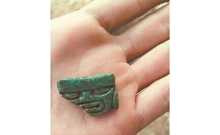 AMLO presume hallazgo de pieza olmeca