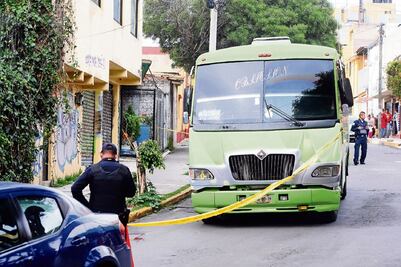 La muerte viaja en bus: 4, esta semana