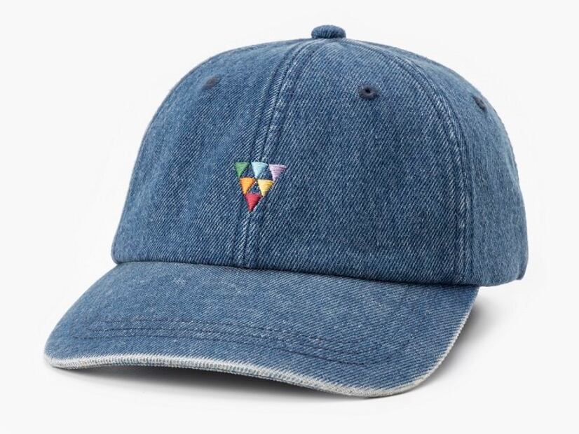 Además de prendas de ropa, en la colección Pride 2025 de Levi's se pueden conseguir accesorios. Foto: Cortesía
