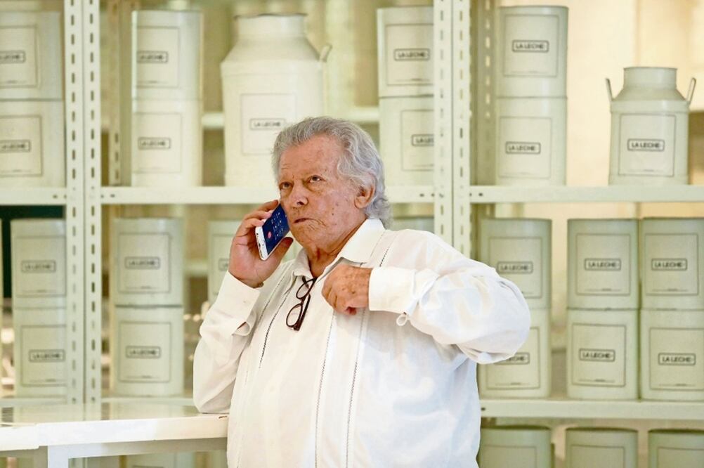 Ignacio Cadena, propietario del restaurante La Leche señala que tras el secuestro del hijo de Joaquín El Chapo Guzmán, no ha recibido amenazas (VALENTE ROSAS. EL UNIVERSAL)