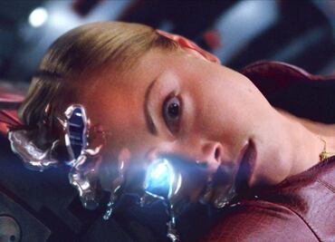 Así luce la actriz que interpretó a Terminatrix en “Terminator”, a sus 44 años