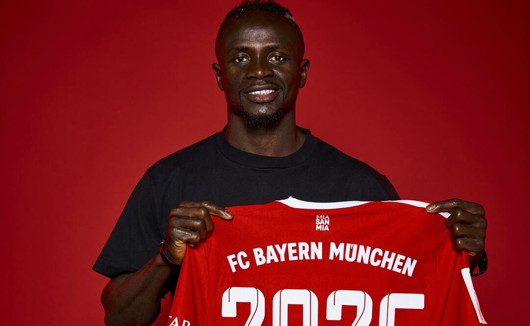 Sadio Mané presentado como nuevo futbolista del Bayern Munich - FOTO: Twitter @FCBayern