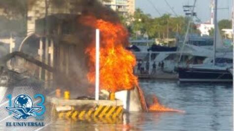 Se incendia embarcación en el Club de Yates de Acapulco