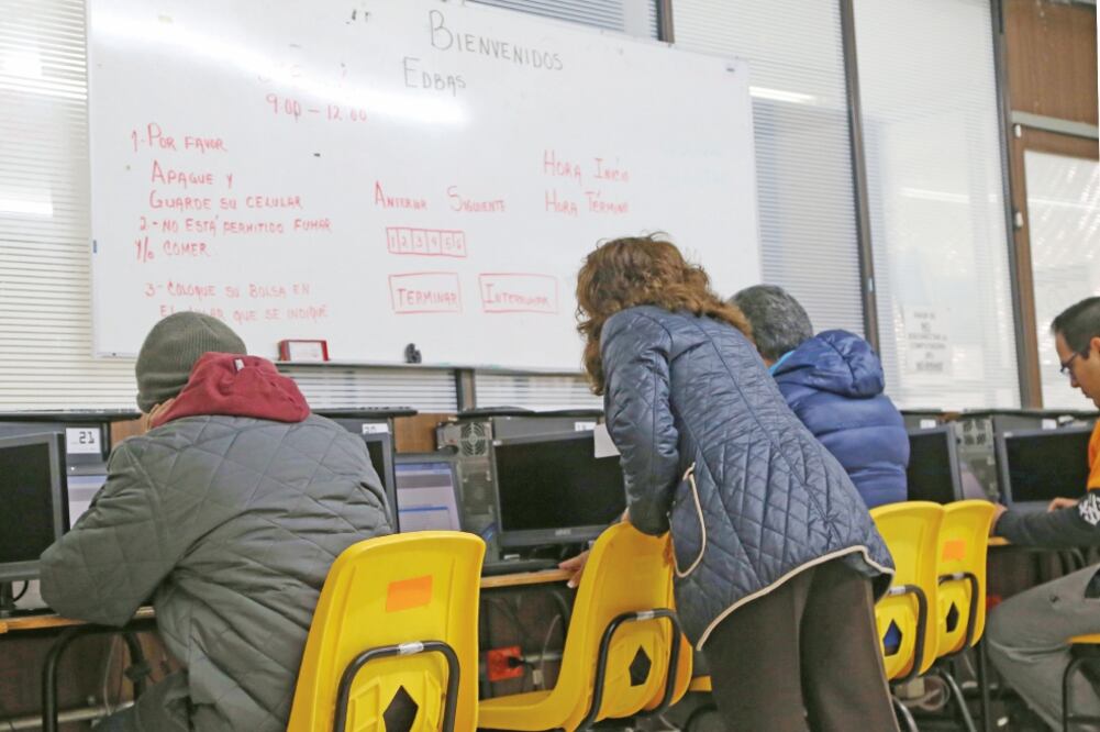 El registro a esta etapa de la evaluación se realizó de manera voluntaria. Los estados que registraron mayor asistencia de docentes fueron Chiapas, Estado de México, Hidalgo y Tlaxcala. (FOTO: BERENICE FREGOSO. EL UNIVERSAL)