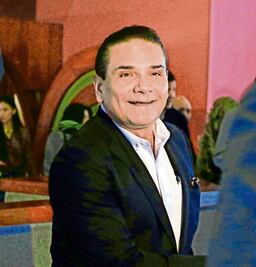 Dirigentes perredistas suenan como ya saben quién