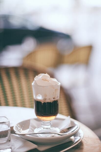 Conoce la historia detrás del café irlandés