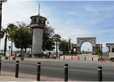 Cierran 3 puertos en Baja California Sur por fuerte viento y oleaje; el estado sigue alerta por frío intenso