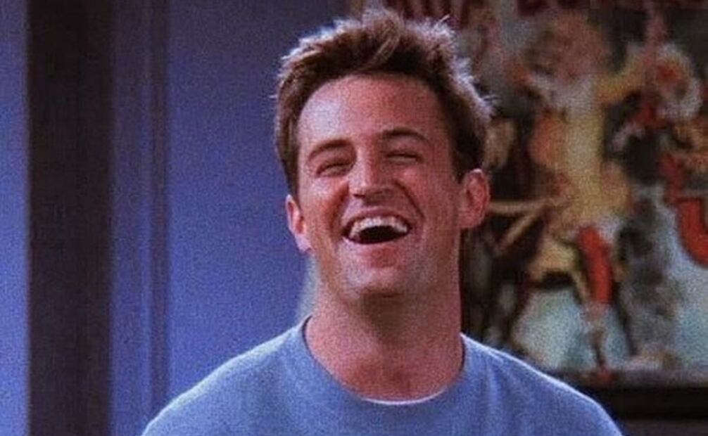 Matthew Perry en su personaje de Chandler en la serie "Friends". Foto: Tomada de redes sociales