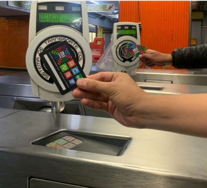 Cómo recargar tu tarjeta del metro con tu celular