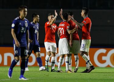 Chile debuta en Copa América con goleada ante Japón