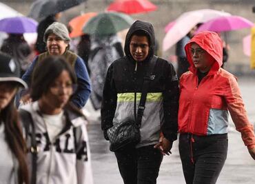 Activan alerta amarilla en CDMX por lluvias persistentes; recomiendan extremar precauciones en las 16 alcaldías