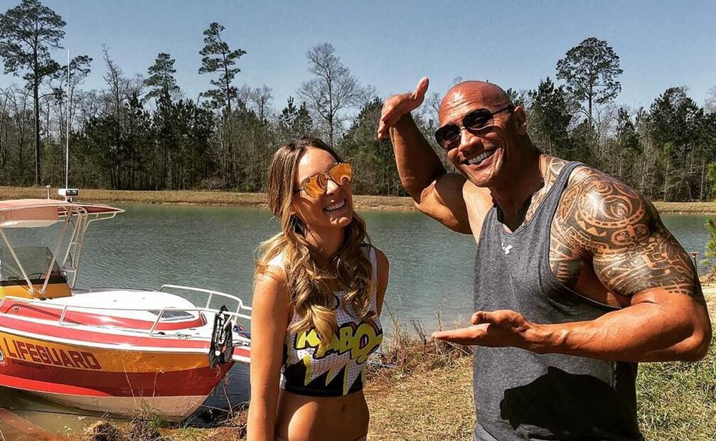 “¡Bienvenida la mismísima reina del pop latino a Baywatch!", escribió el ex luchador. (FOTO de Instagram: therock)
