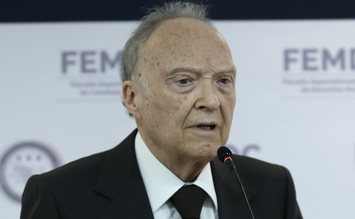 Alejandro Gertz Manero, titular de la FGR, en conferencia de prensa este 19 de marzo del 2025. Foto: Gabriel Pano / EL UNIVERSAL