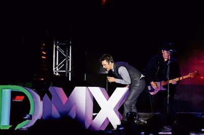 Unen sus voces contra el sida