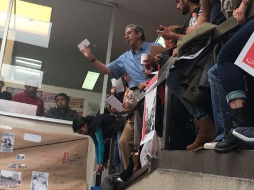 Ex líderes universitarios del movimiento de 1999-2000 participan en asamblea en CU