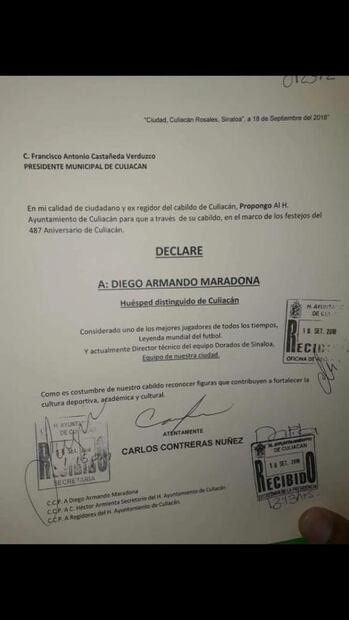 La explotación política a Maradona