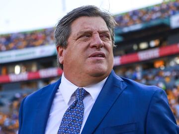 Miguel Herrera se podría alejar de la Selección Mexicana para dirigir en Europa