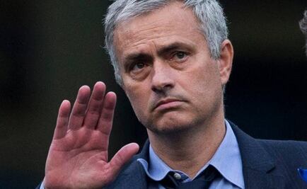 "Mou" leaves Chelsea on a new low