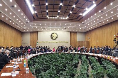 Reabren 7 mil 962 urnas de Constituyente