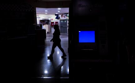 Chile declara estado de excepción y toque de queda en regiones afectadas por un apagón masivo de varias horas