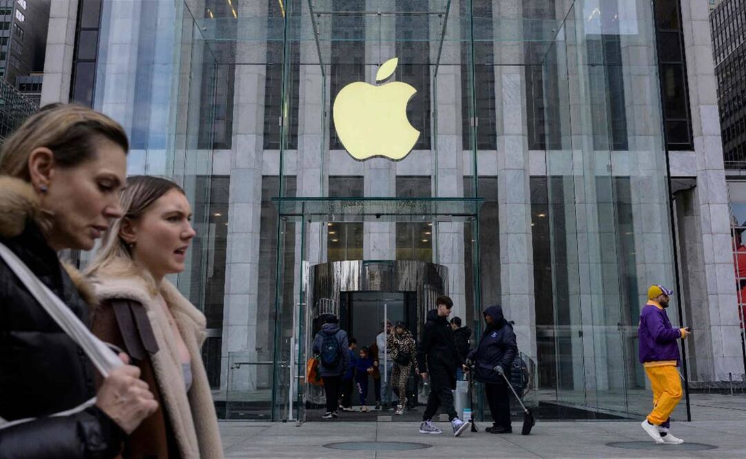 Tienda de Apple en la Quinta Avenida, en Nueva York. Foto: AFP