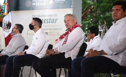 “Me dio mucho gusto hablar otra vez con la gente”: AMLO tras retraso en reunión