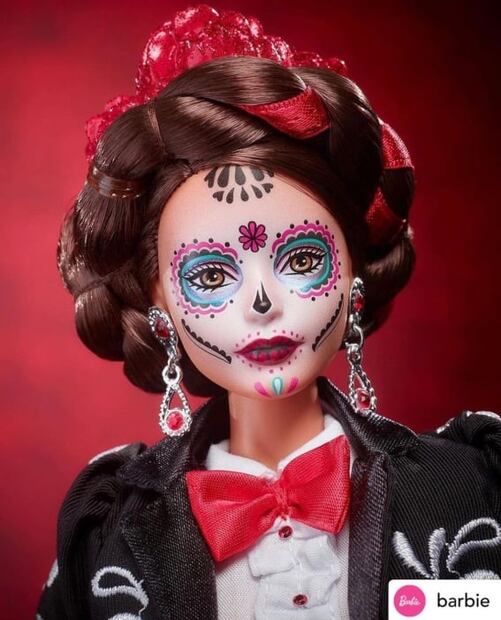 Ideas de maquillaje para tu look de catrina de Día de Muertos