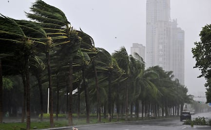 SRE alerta a mexicanos en China por tifón Kong-rey; mantiene atención por inundaciones en Valencia