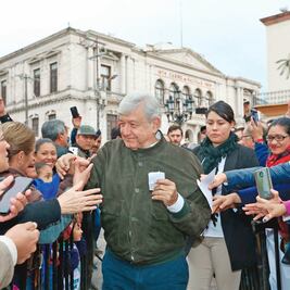 AMLO pide trato digno para migrantes
