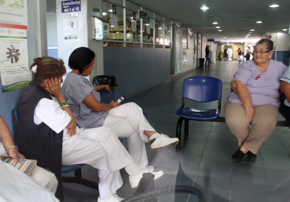 Médicos, enfermeras y personal administrativo del Sector Salud de Veracruz mantienen en paro de labores en 25 hospitales de la entidad (Patricia Morales / EL UNIVERSAL)