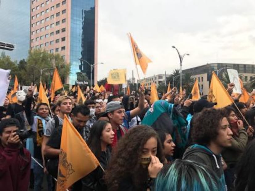 Minuto a Minuto. Marcha del Silencio de estudiantes al Zócalo