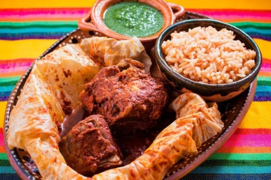 ¿Qué ingredientes llevan los mixiotes?