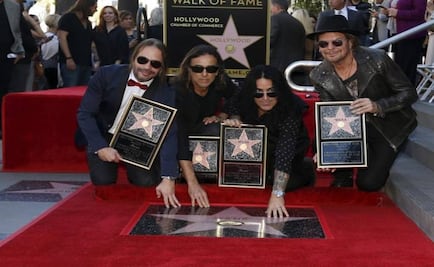 Maná urges Latinos to vote in U.S. election