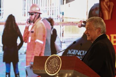 Informa AMLO sobre toma clandestina en Azcapotzalco