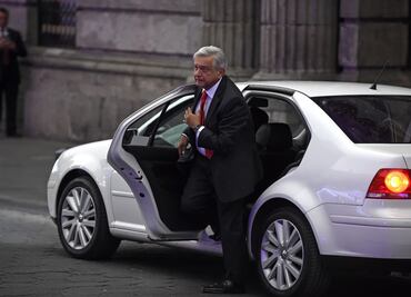 President López Obrador trusts no one