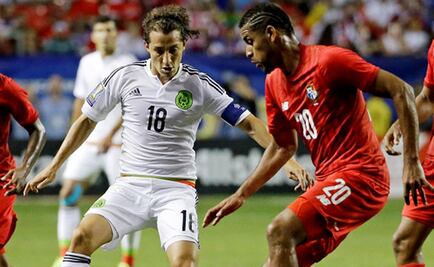 Exigen renuncia de "El Piojo" en redes sociales 