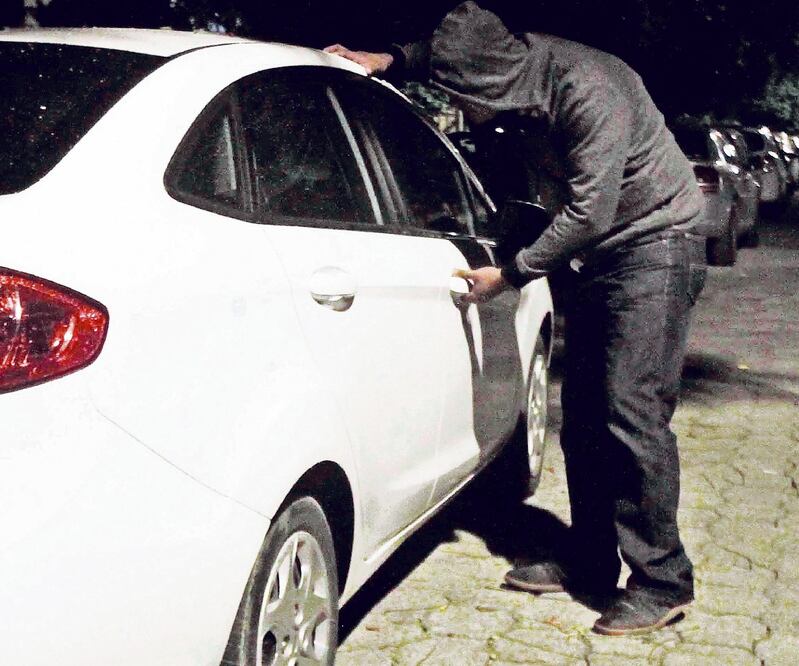 Se hurtaron 158 vehículos al día, informó la AMIS. Foto: ARCHIVO EL UNIVERSAL