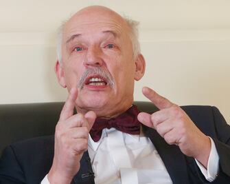 Suspenden a eurodiputado por decir que mujeres deben ganar menos