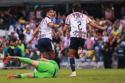 Van Rankin hizo un jugadón: Alan Pulido