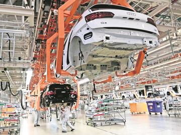 México y EU con 75 días para resolver interpretación de reglas de origen de autos o habrá panel T-MEC