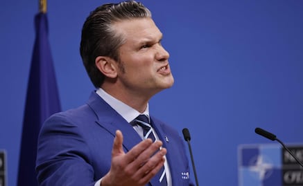 Congresistas demócratas acusan a Pete Hegseth de "homicidio y crimen de guerra" en el Caribe