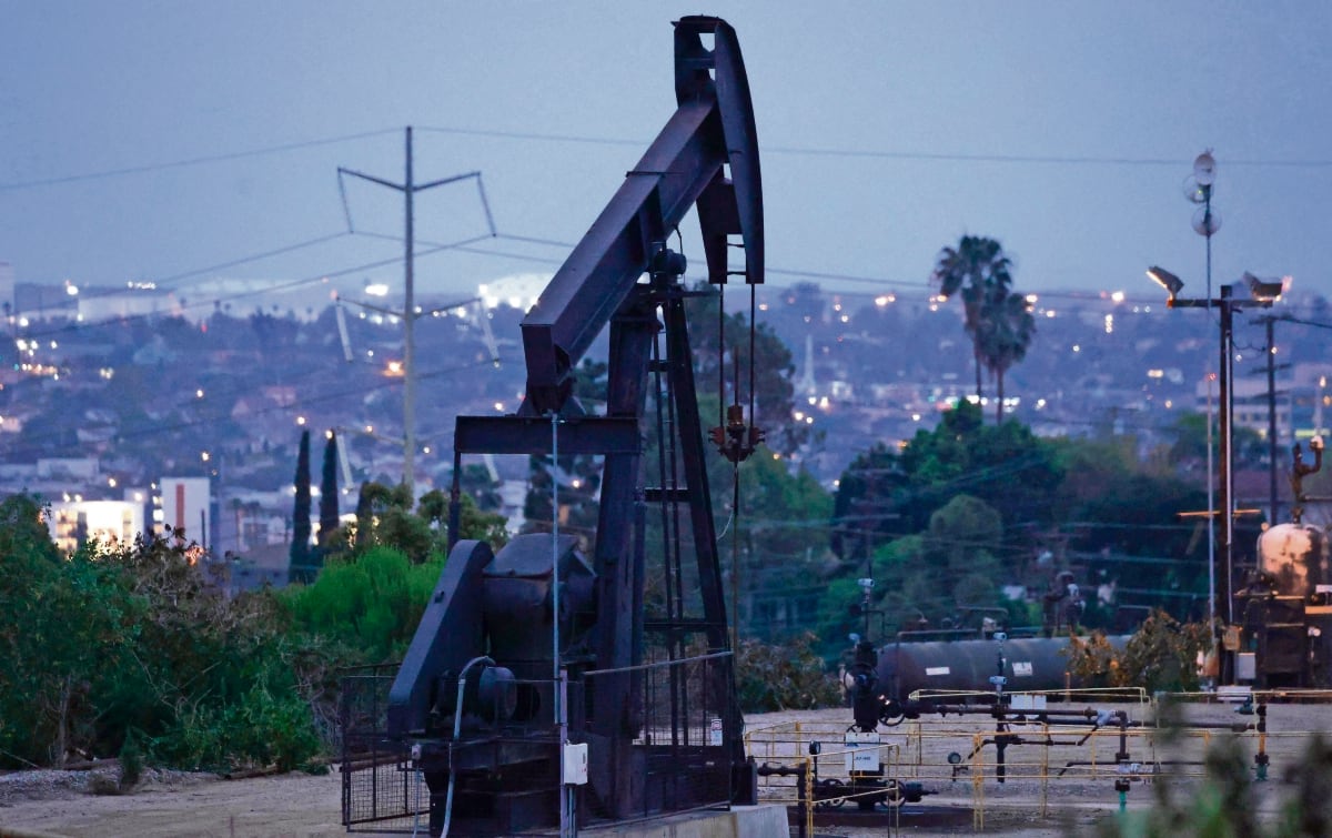 El crudo del mar del Norte, de referencia en Europa, cerró esta semana en el Intercontinental Exchange (ICE) londinense en 103.14 dólares, su precio de liquidación más alto desde 2022. Foto: Mario Tama / AFP