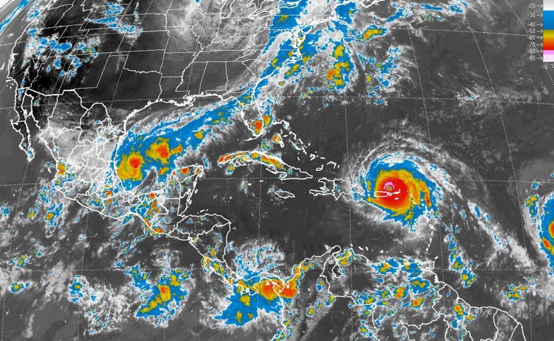 Ordena Peña Nieto activar Plan MX por "Katia"