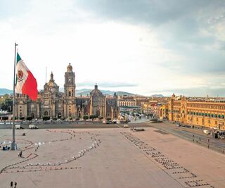Riesgo país hila cuarta semana a la baja