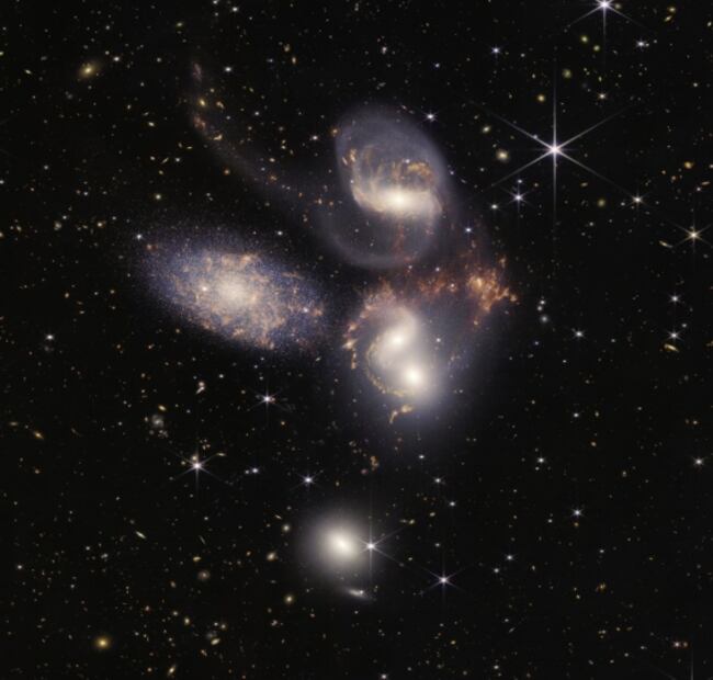 Ya puedes ver las otras imágenes a color de nuestro Universo, capturadas por el James Webb