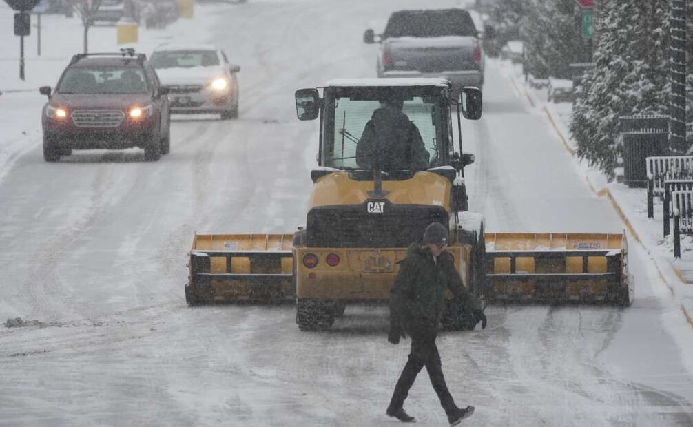 Un vórtice polar proveniente del Ártico trajo temperaturas bajo cero al sur de EU, afectando Texas, Oklahoma y Arkansas con nevadas previstas de hasta 15 cm. (07/01/25) Foto: AP